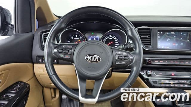 Kia All New Carnival Prestige, 2018 13