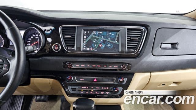 Kia All New Carnival Prestige, 2018 14