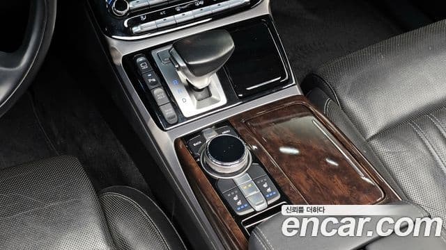 Genesis EQ900 Premium Luxury, 2016 9