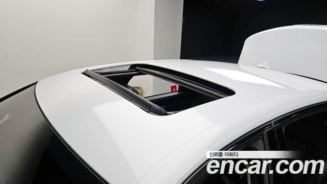 Genesis EQ900 Premium Luxury, 2016 17