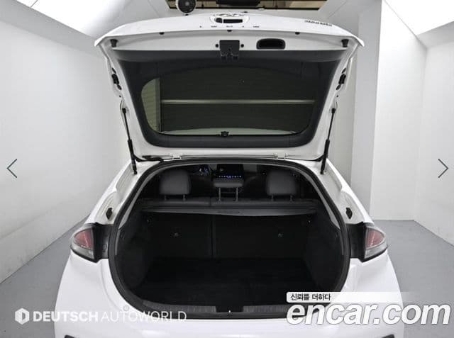 Hyundai The / новый New Ioniq Электрический (Electric), 2020 20