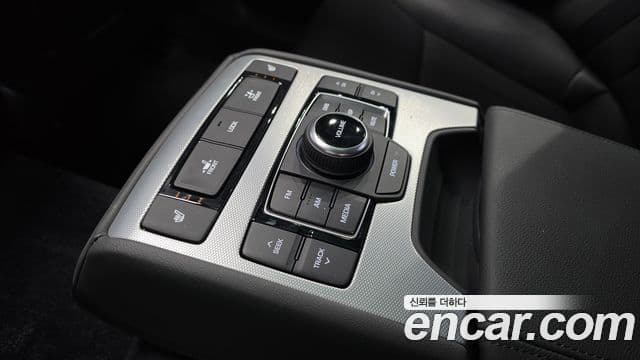 Genesis G80 Luxury, 2019 20