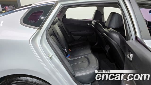 Kia K5 2세대 Luxury, 2016 12