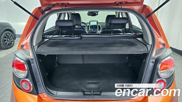 Chevrolet(GM대우) 아베오 хэтчбек 1.4 турбо RS, 2014 20