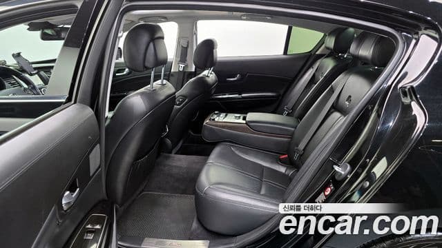 Kia K9 Special, 2013 13