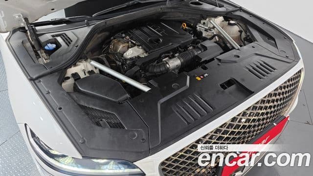 Genesis GV70, 2021 6