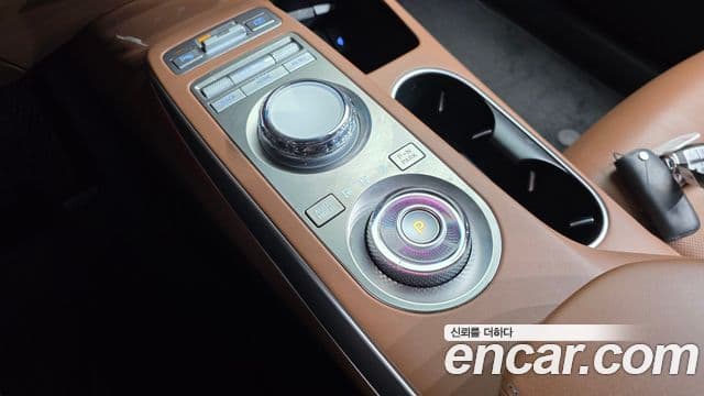 Genesis GV70, 2021 9