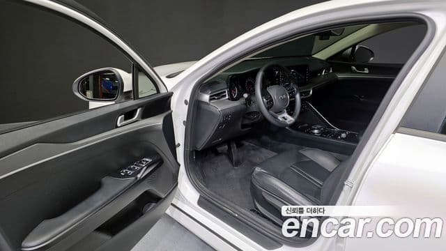 Kia K5 3세대 Trendy, 2021 10