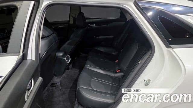 Kia K5 3세대 Trendy, 2021 11