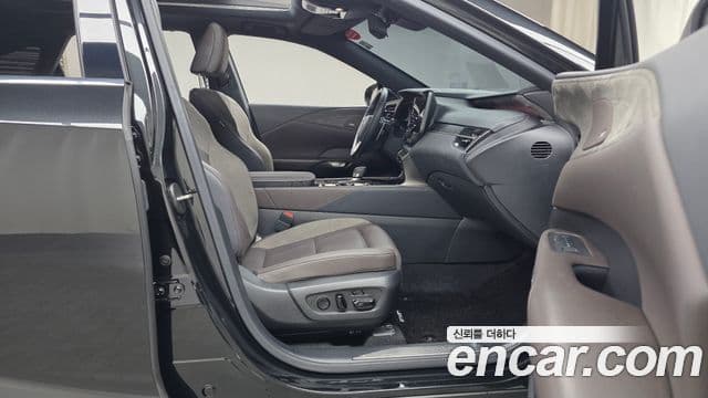 Lexus RX350h 5세대 Luxury, 2024 11