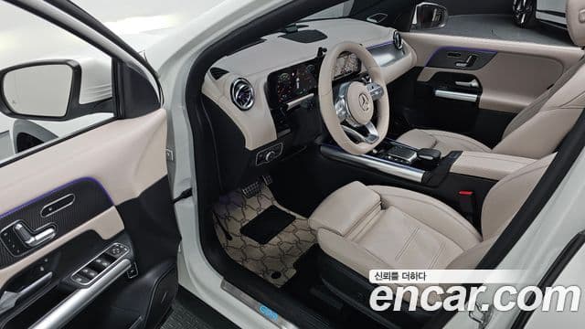 Mercedes-Benz EQA H243 AMG Line, 2023 11