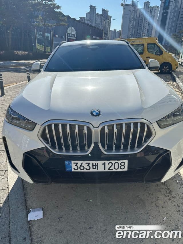 BMW X6 (G06) xDrive40i M Sport, 2025 2
