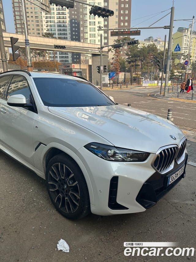 BMW X6 (G06) xDrive40i M Sport, 2025 3
