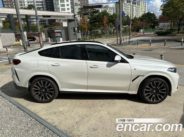 BMW X6 (G06) xDrive40i M Sport, 2025 6