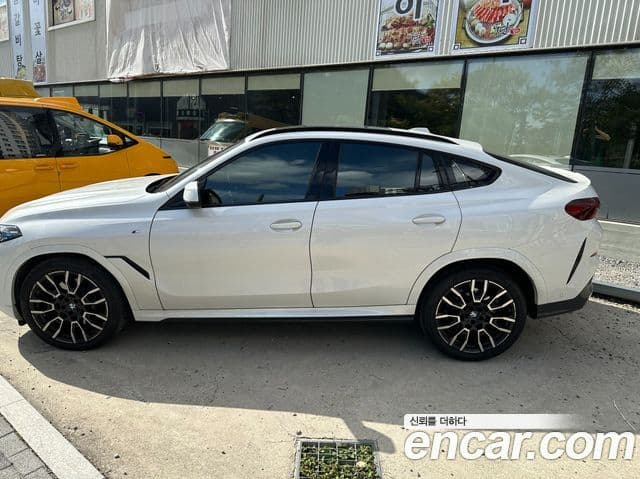 BMW X6 (G06) xDrive40i M Sport, 2025 8