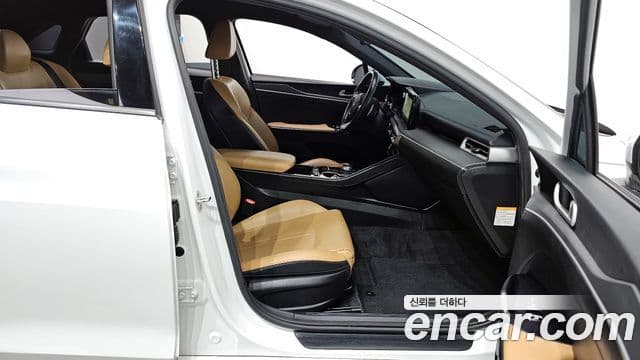 Kia K5 гибрид 3세대 Prestige, 2023 11