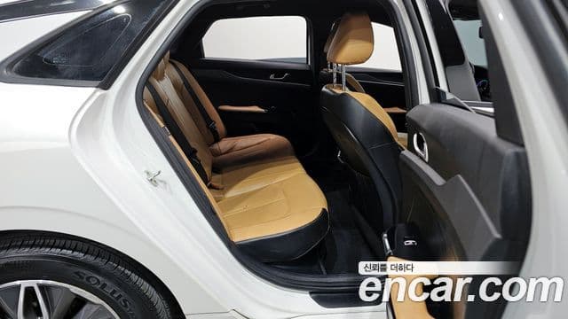 Kia K5 гибрид 3세대 Prestige, 2023 12