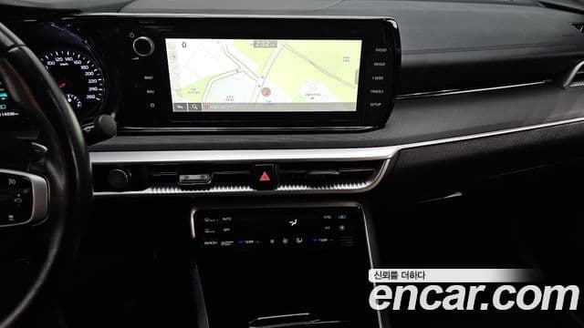 Kia K5 гибрид 3세대 Prestige, 2023 14