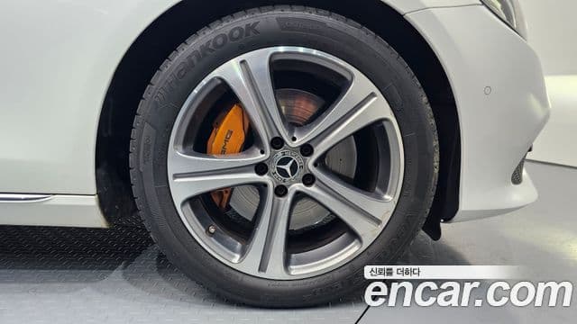 Mercedes-Benz E-класс W213 Avantgarde, 2019 все фото