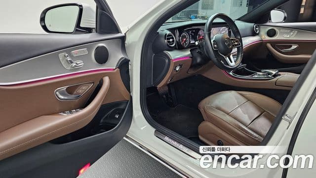 Mercedes-Benz E-класс W213 Avantgarde, 2019 11