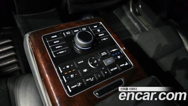 Hyundai Equus(новый кузов / новое поколение) Prestige, 2015 17