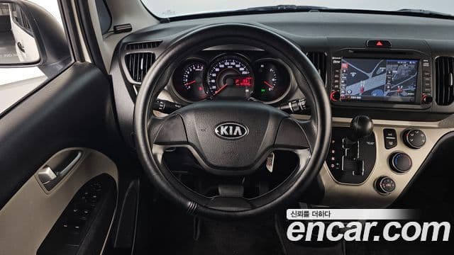 Kia Ray фургон /, 2016 13