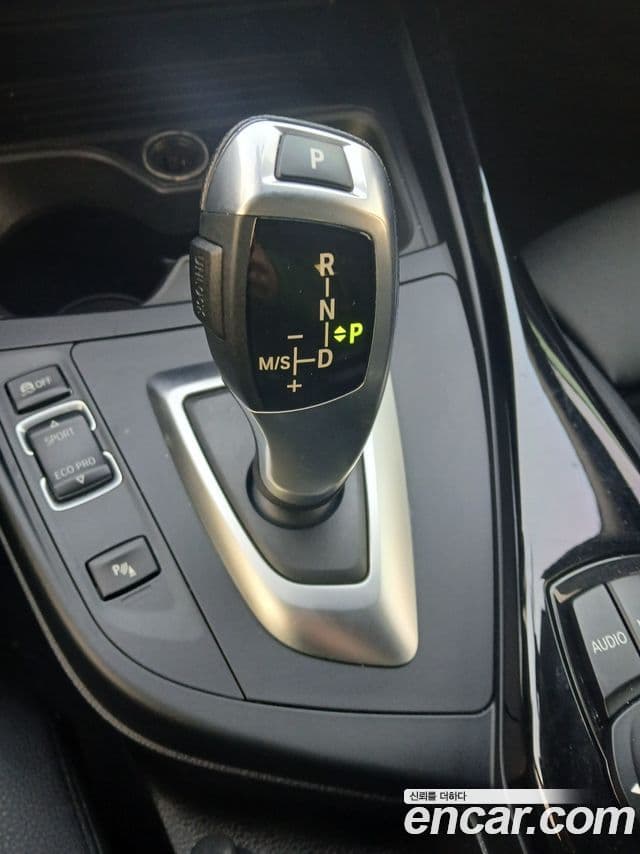 BMW 1시리즈 (F20) 118d Sport 5도어, 2016 9