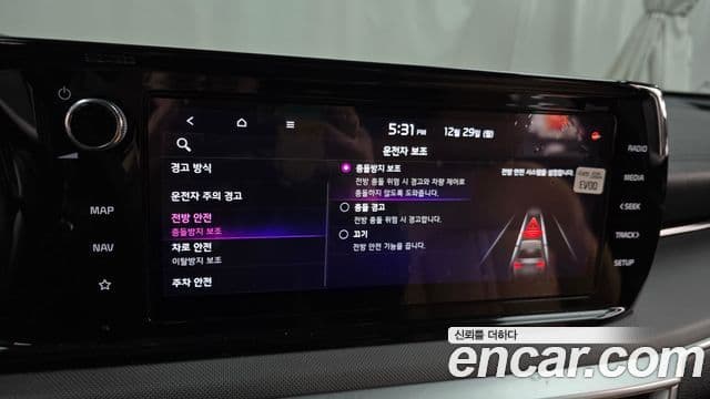 Kia K5 3세대 Trendy, 2020 16
