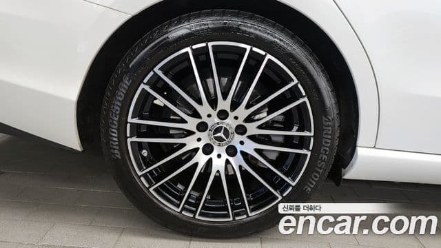 Mercedes-Benz C-класс W206 Avantgarde, 2024 все фото