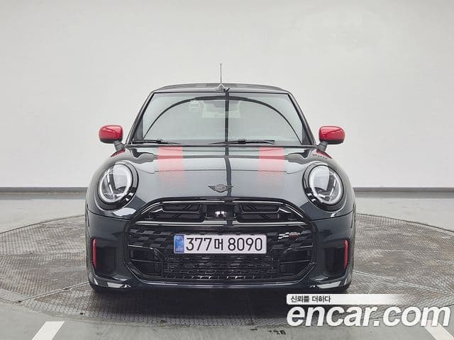 Mini Cooper S кабриолет 4세대 JCW, 2025 3