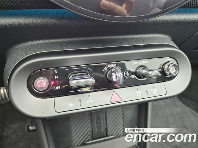 Mini Cooper S кабриолет 4세대 JCW, 2025 9