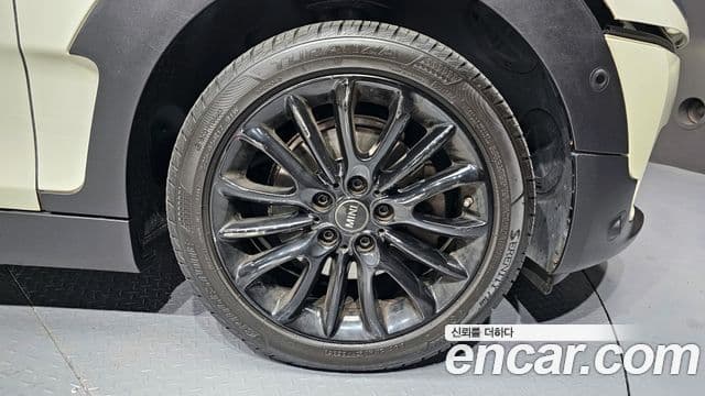 Mini Cooper 클럽맨 2세대, 2021 все фото