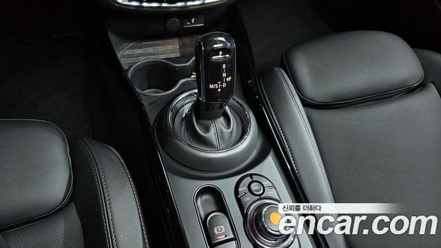 Mini Cooper 클럽맨 2세대, 2021 9