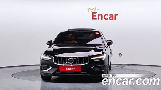 Volvo S60 3세대 T5 Inscription, 2020 3