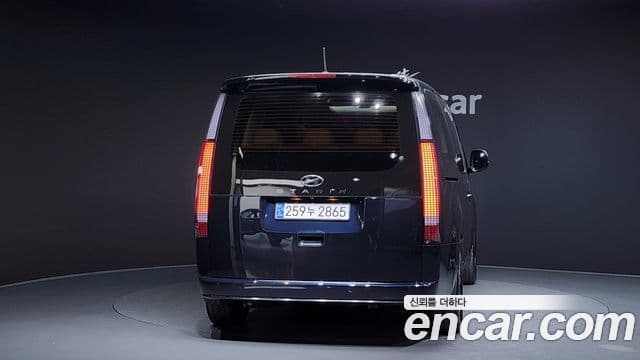 Hyundai Staria Inspiration, 2022 4