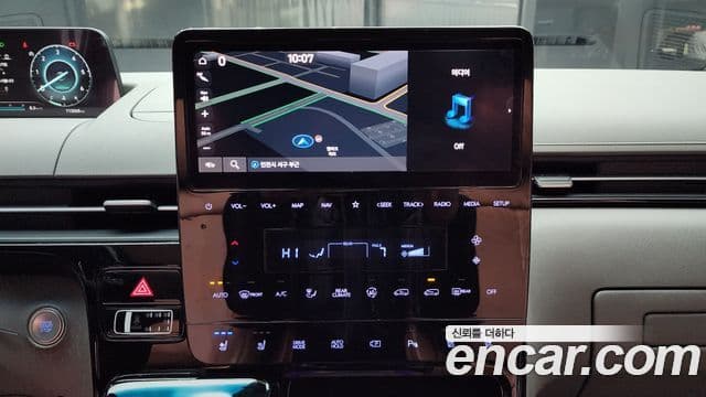 Hyundai Staria Inspiration, 2022 14