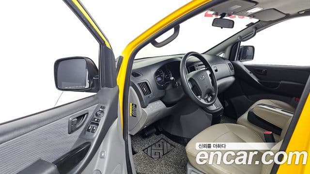 Hyundai Grand Starex Smart, 2017 10