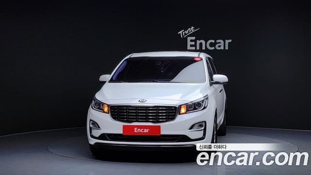 Kia The / новый New Carnival 11인승 Deluxe, 2019 3
