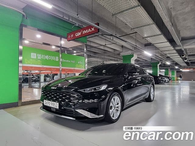 Kia K8 Trendy(арендный автомобиль), 2022 1