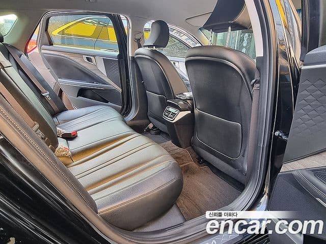 Kia K8 Trendy(арендный автомобиль), 2022 9