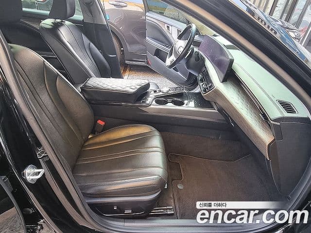 Kia K8 Trendy(арендный автомобиль), 2022 19