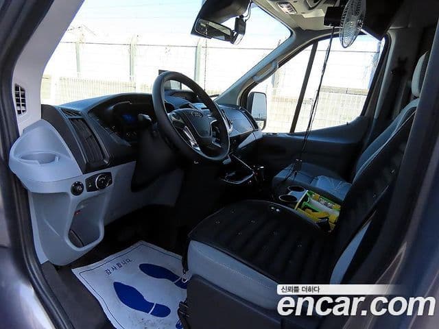 Ford 트랜짓, 2016 9