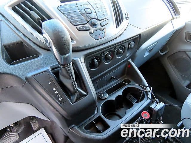 Ford 트랜짓, 2016 12