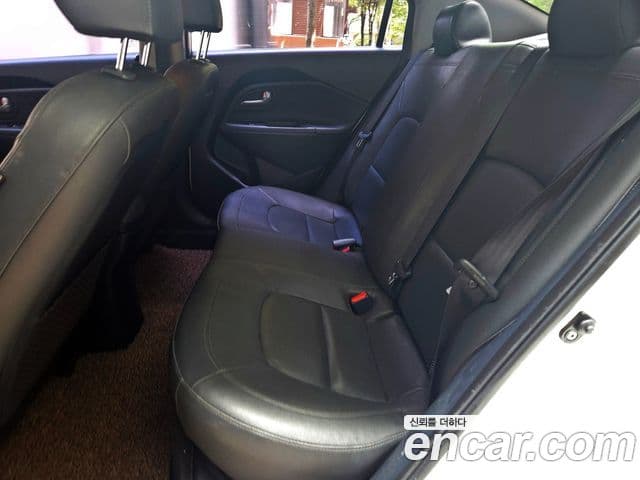 Kia All New Pride Smart Special, 2014 17