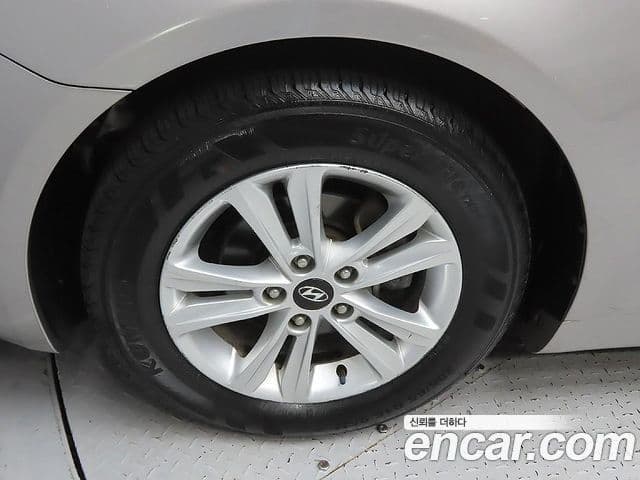 Hyundai YF Sonata люксовая версия, 2010 8