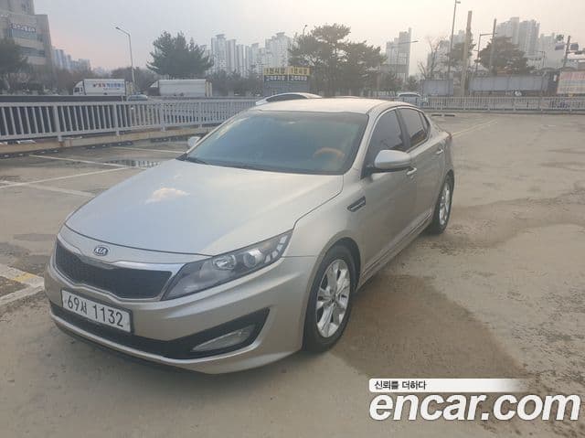 Kia K5 Prestige, 2012 4