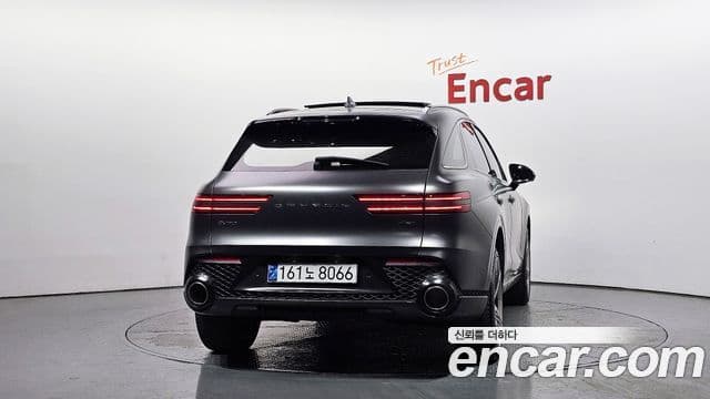 Genesis GV70, 2021 4