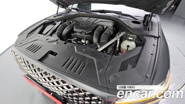 Genesis GV70, 2021 6