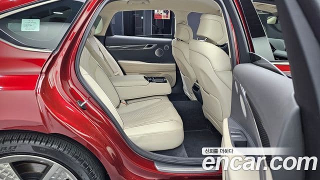 Genesis G80 (RG3) бензин 2.5 турбо AWD, 2022 12