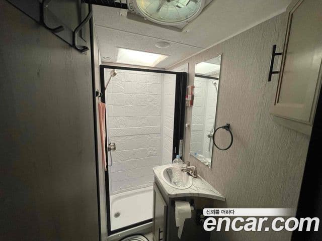 Ford 트랜짓, 2021 15